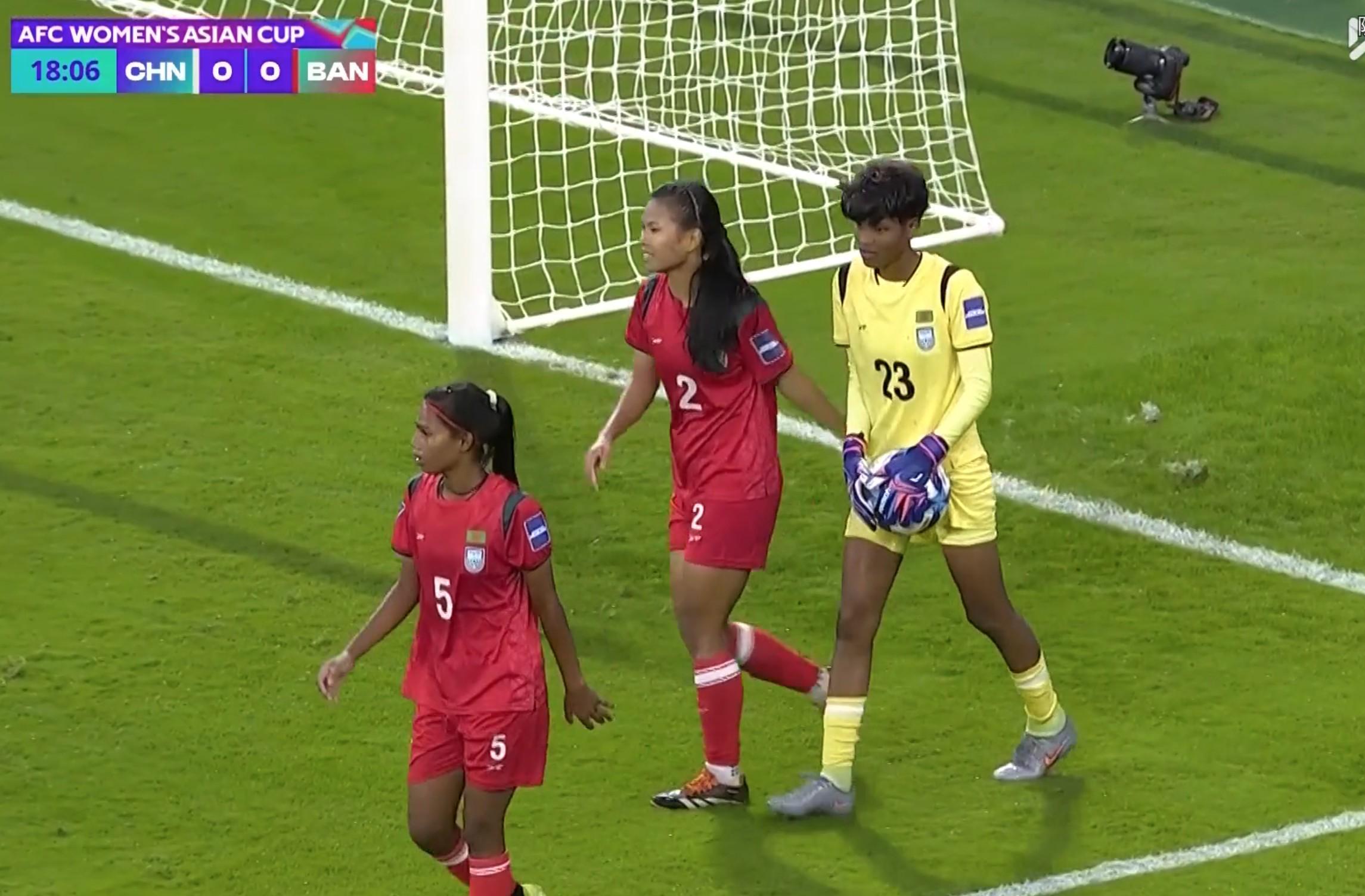 开云体育-认真的？亚足联身高数据显示孟加拉女足门将仅139cm，但实际明显不止